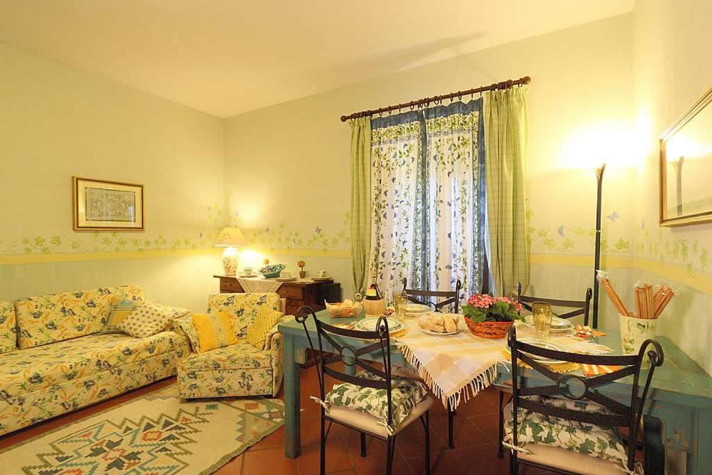 Casa Vacanze Casa Italia Lamporecchio Exterior foto